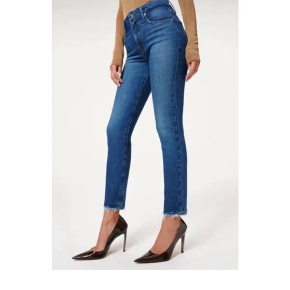 Good American Jeans - Picture 6 of 7